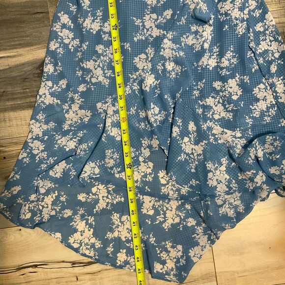 The General Good Irina faux Wrap, high low dress blue size MP ￼ - Picture 10 of 10